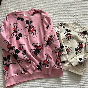 Mommy & mini Disney sweatshirts